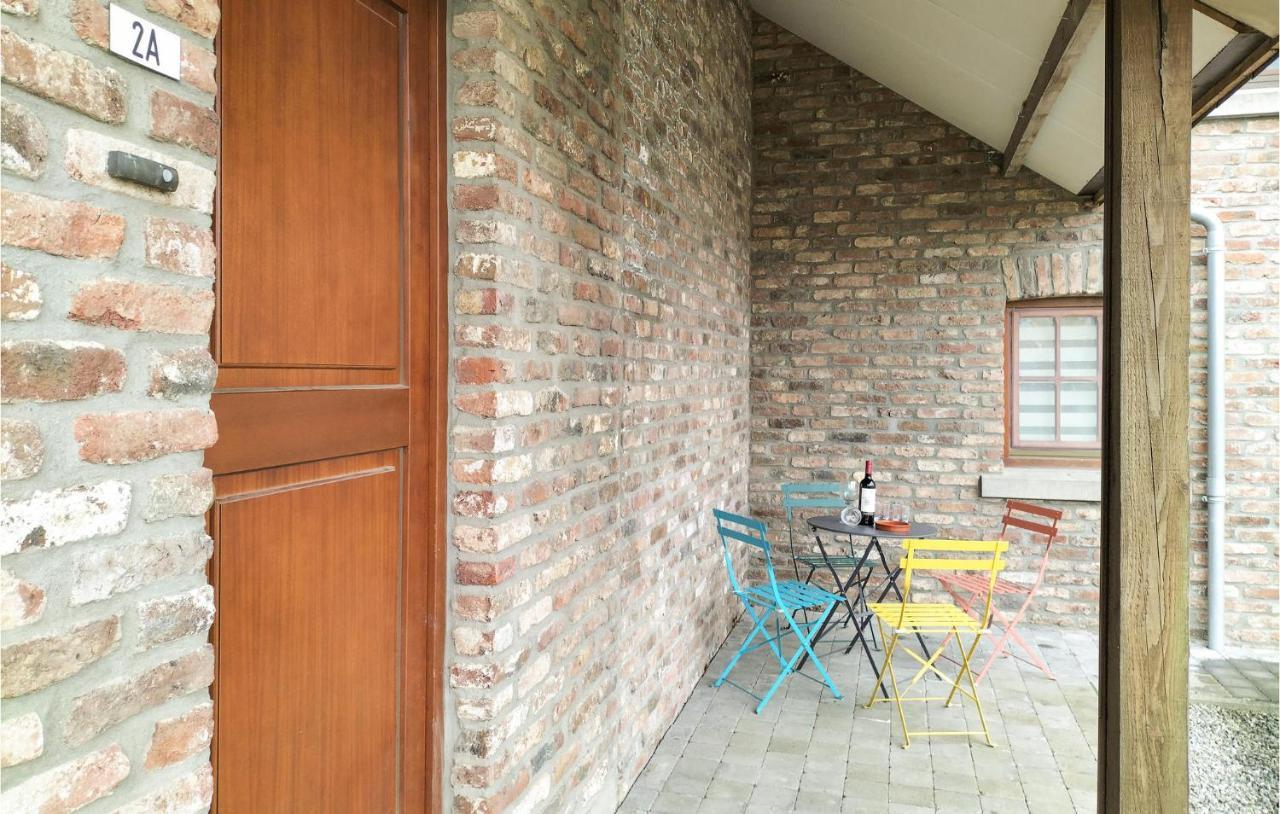 Nice Home In Somme-Leuze With Wifi Extérieur photo